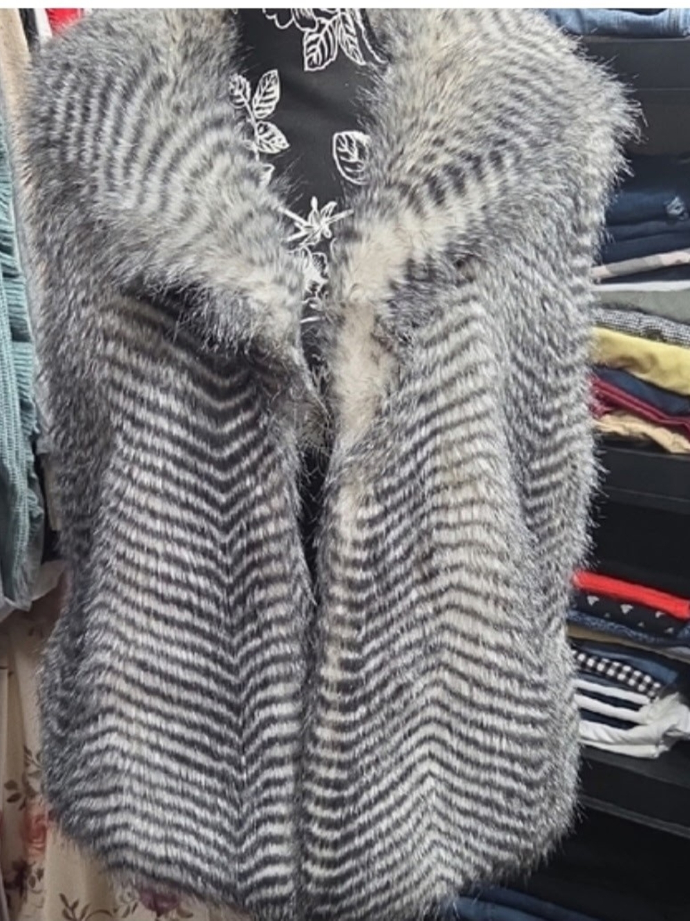 Jack by BB Dakota Gray and White Faux Fur Chevron Vest